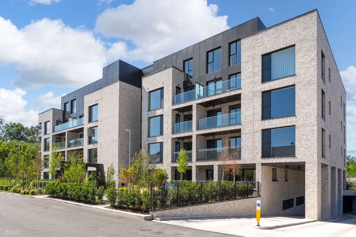  2 The Pines Beckett Woods, Foxrock, Dublin 18