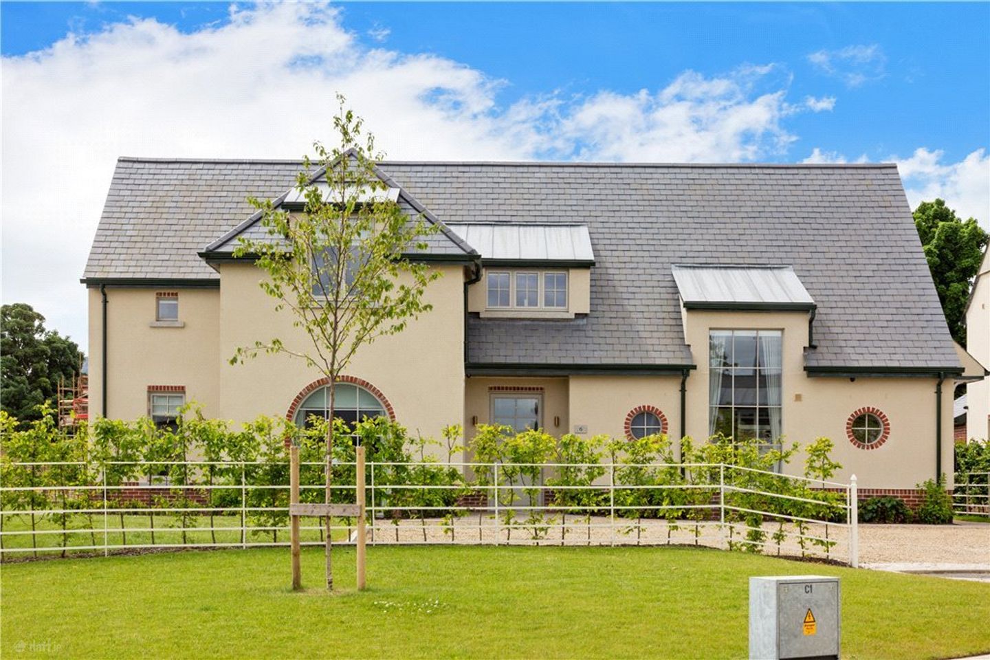 6 Dargle Demesne, Enniskerry, Co. Wicklow, A98X4P8