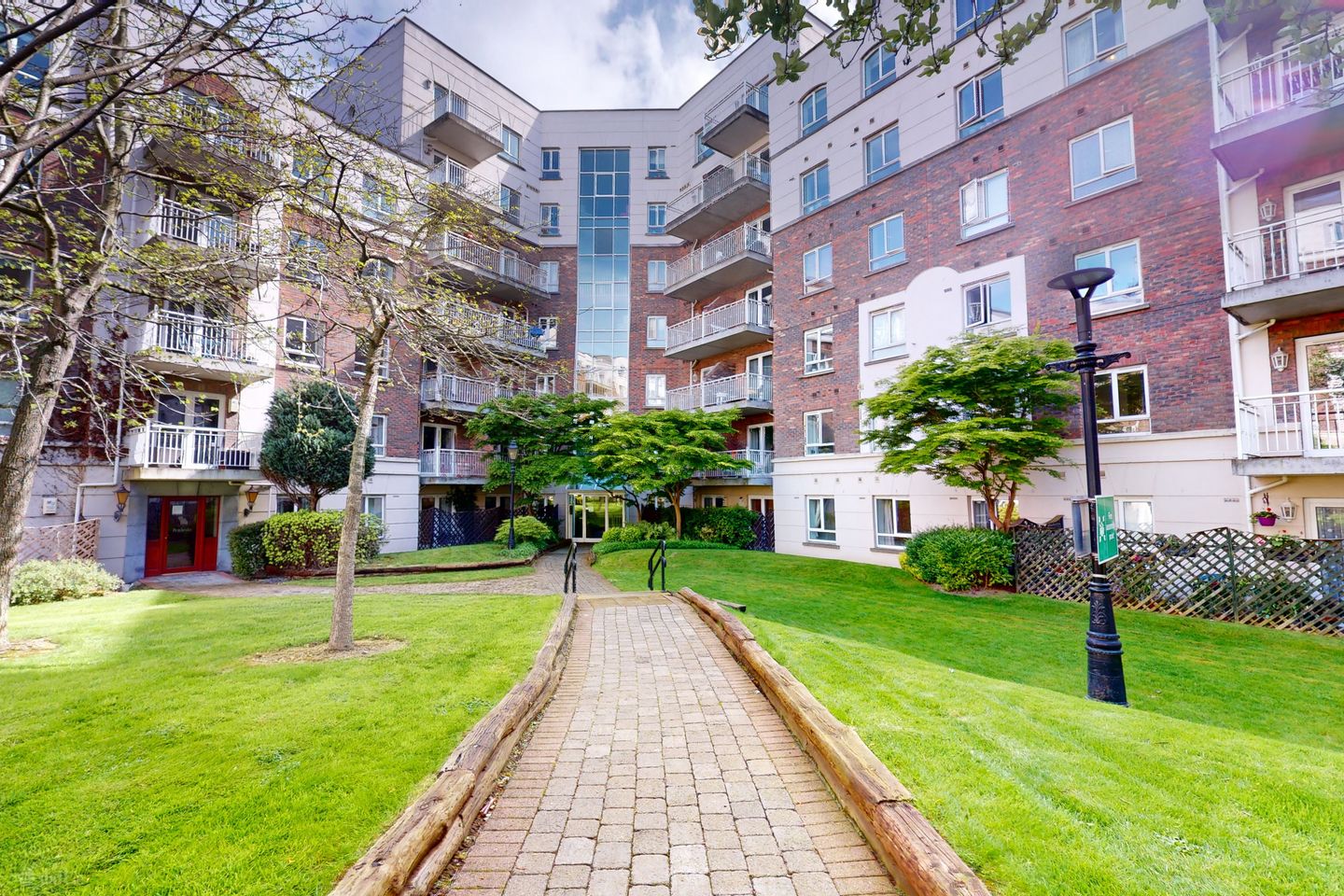 Apartment 98, The Berkeley Block, Pembroke Square, Dublin 4, D04XR67