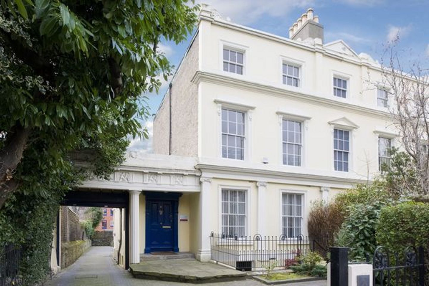 3 Harcourt Terrace, Dublin 2