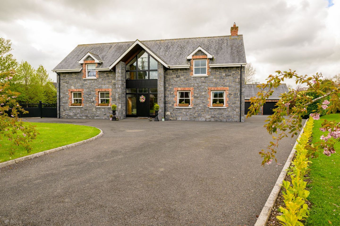 Oberstown, Tara, Skryne, Co. Meath, C15YW30