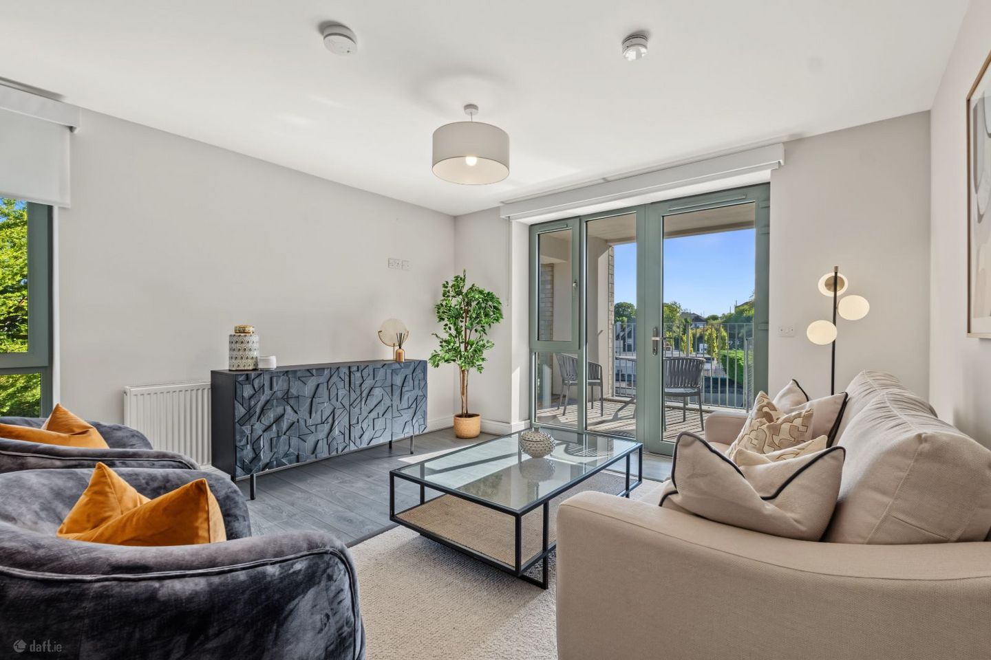 3 Bedroom, Springmount Square , Main Street, Newtownmountkennedy, Co. Wicklow