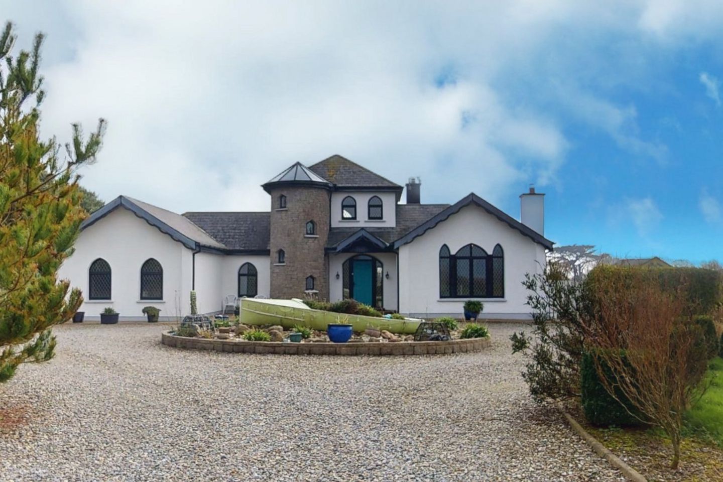 Dry Dock, Tenacre, Kilrane, Rosslare Harbour, Co. Wexford, Y35C7P3