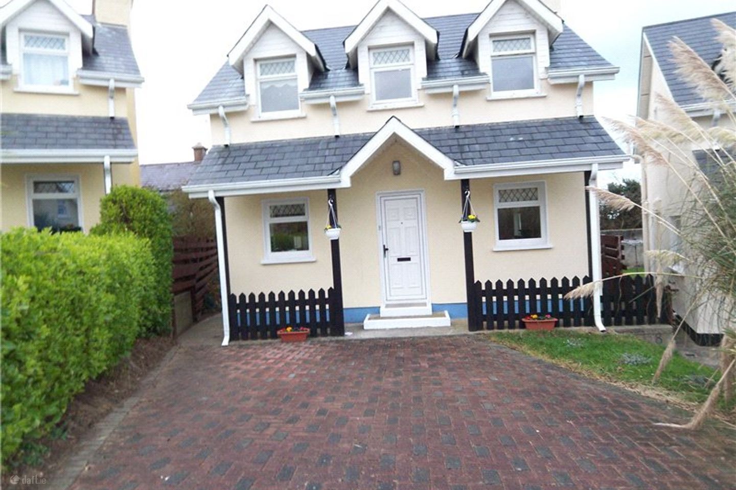 8 Ravens Point, Curracloe, Co. Wexford