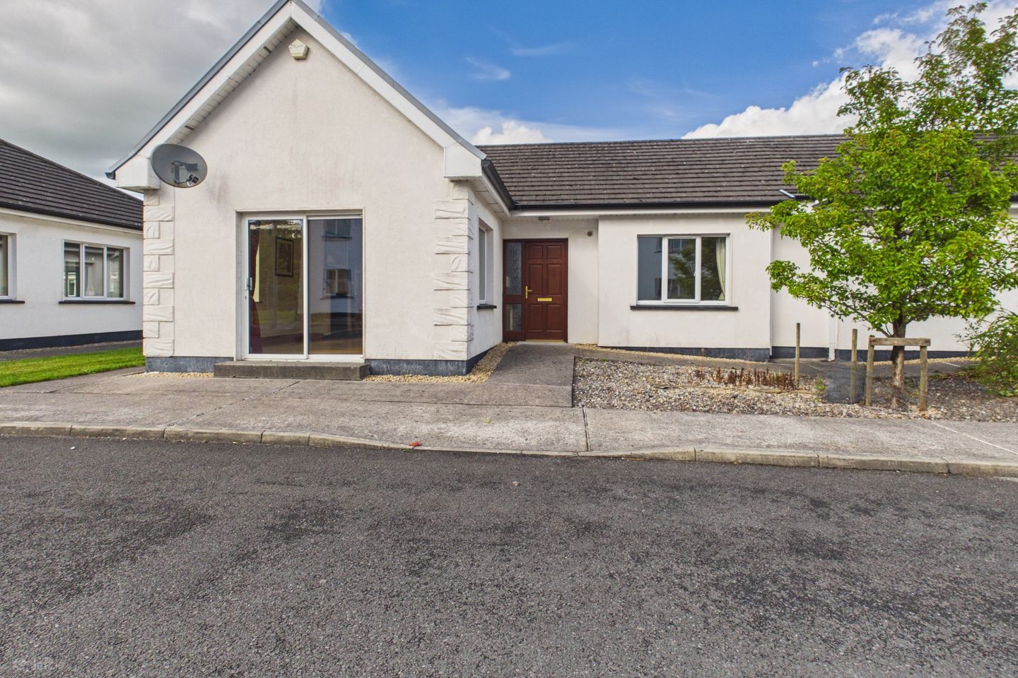 10 Oakwood, Roscommon Town, Co. Roscommon, F42D306