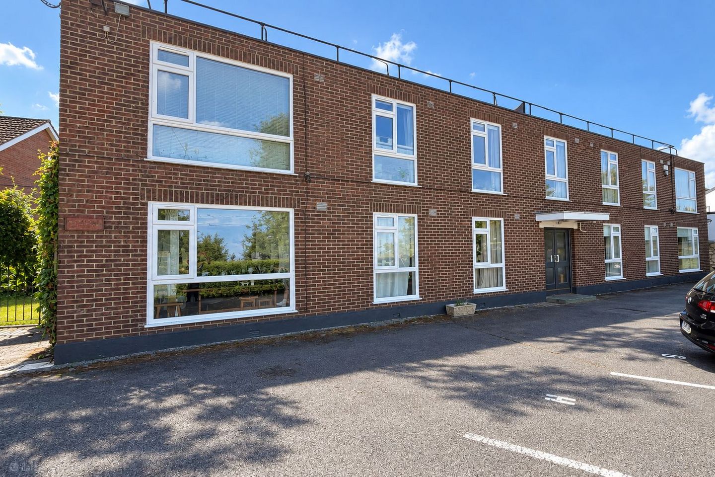 Hampton Court, Ranelagh, Dublin 4