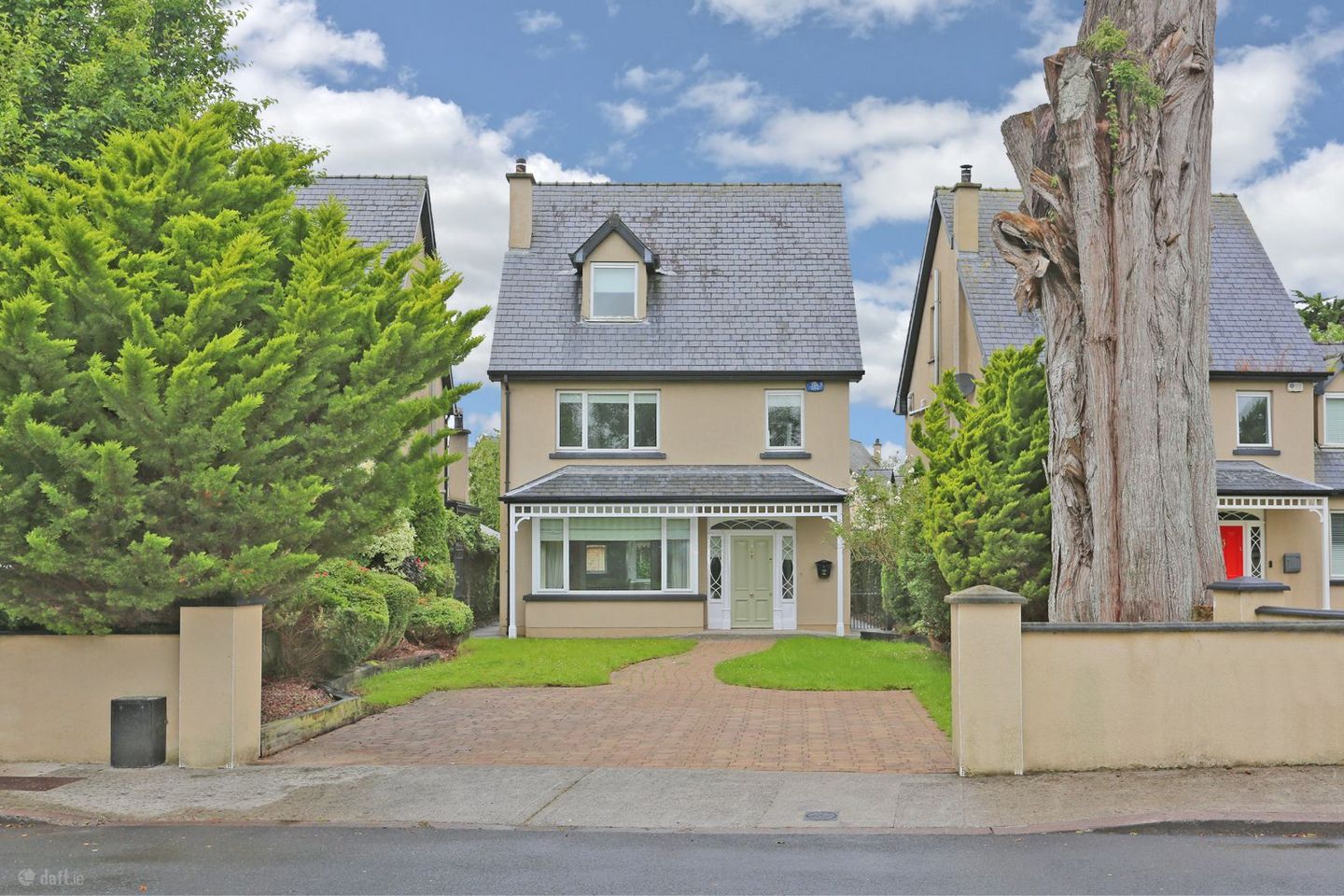 81 Cois Sruthain, Croom, Co. Limerick, V35NN63