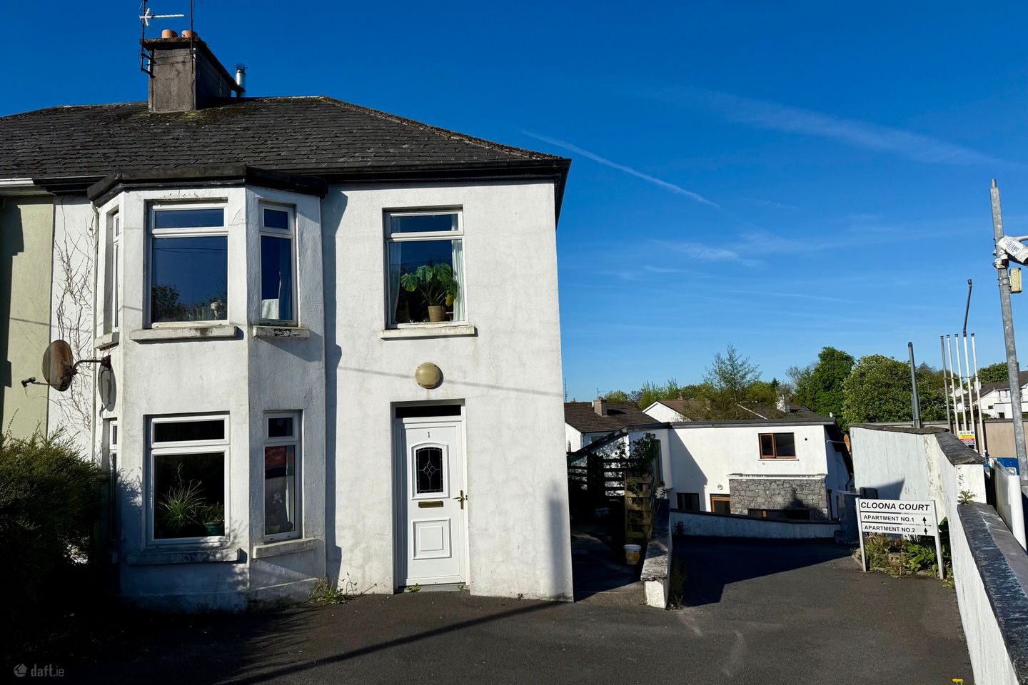 3 Bed Semi and Two 2 Bed Apartments, 1 Station Road, Castlebar, Co. Mayo, F23XY50