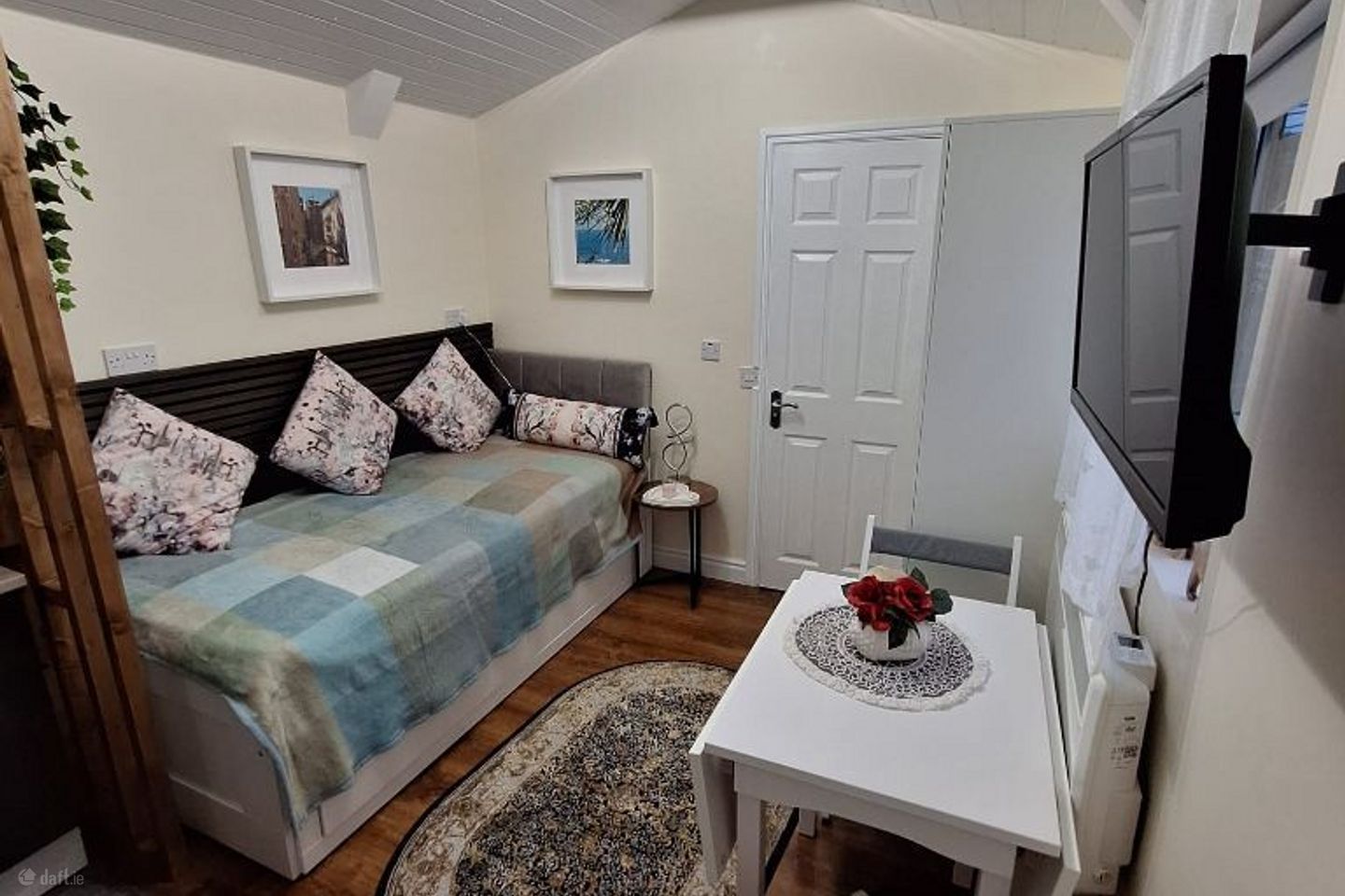 Cookstown East Road, Ballymount, Dublin 24
