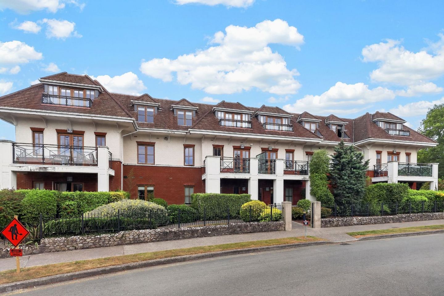 Cairnbrook Manor, Carrickmines, Dublin 18