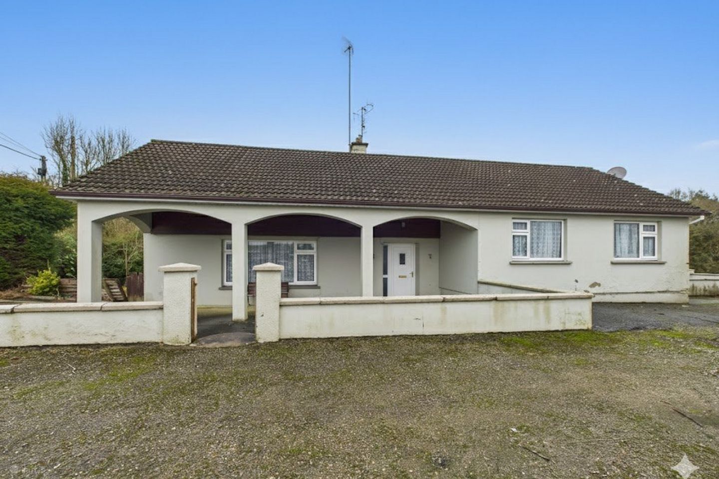 Delaney's Garage, Lower Crutt, Clogh, Co. Kilkenny, R95DRR4