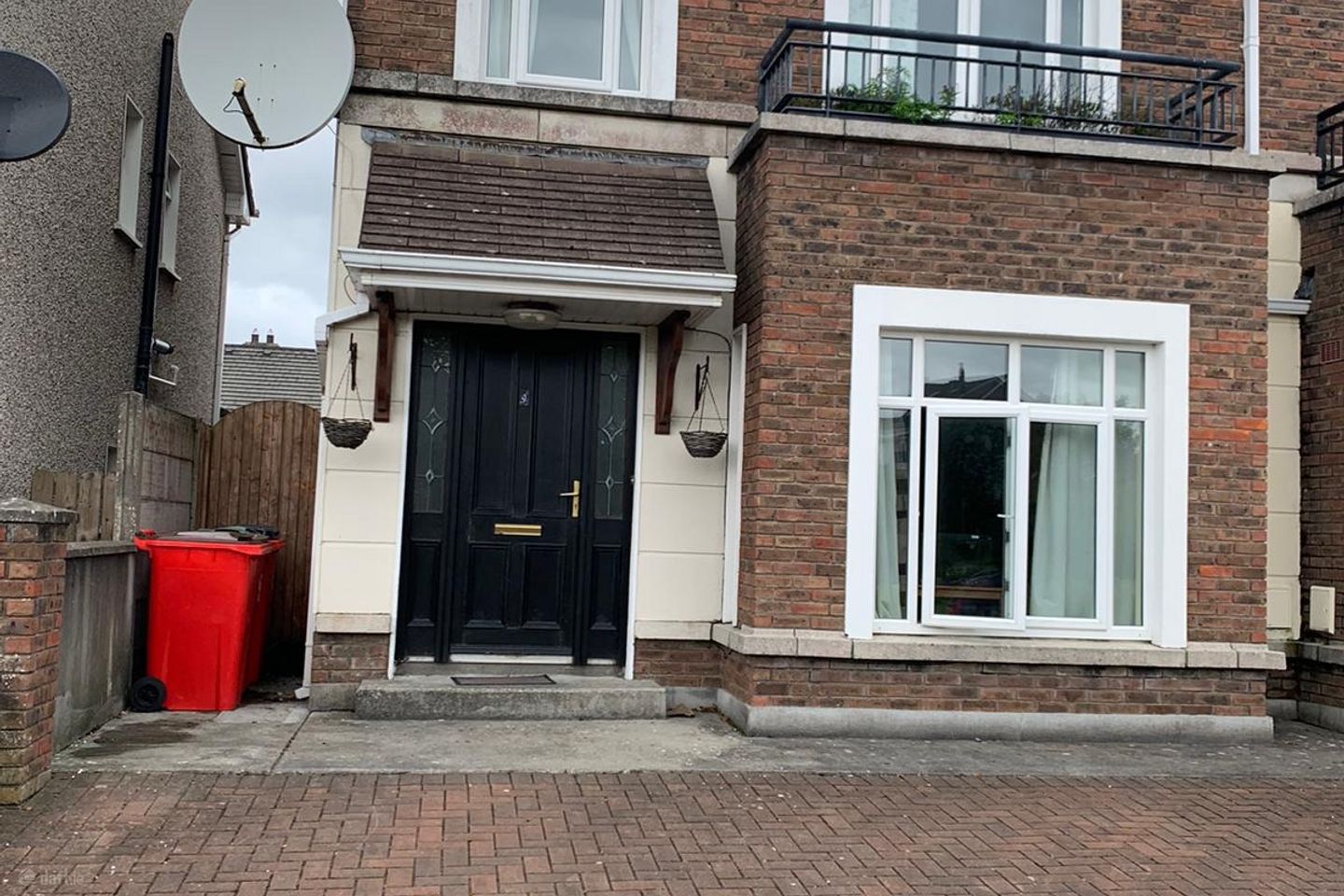 9 Ros Caoin, Roscam, Galway, Briarhill, Co. Galway