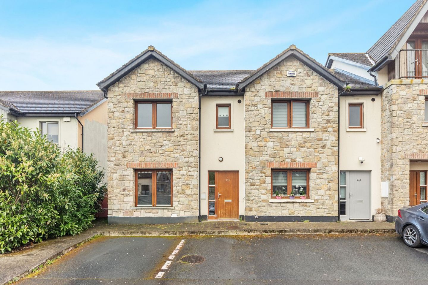 245 Roseberry Hill, Newbridge, Co. Kildare, W12N932