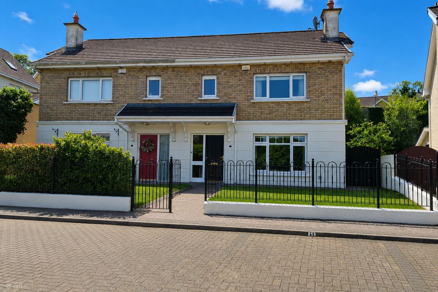 69 Clarkes Wood, Mount Oval Village, Rochestown, Co. Cork