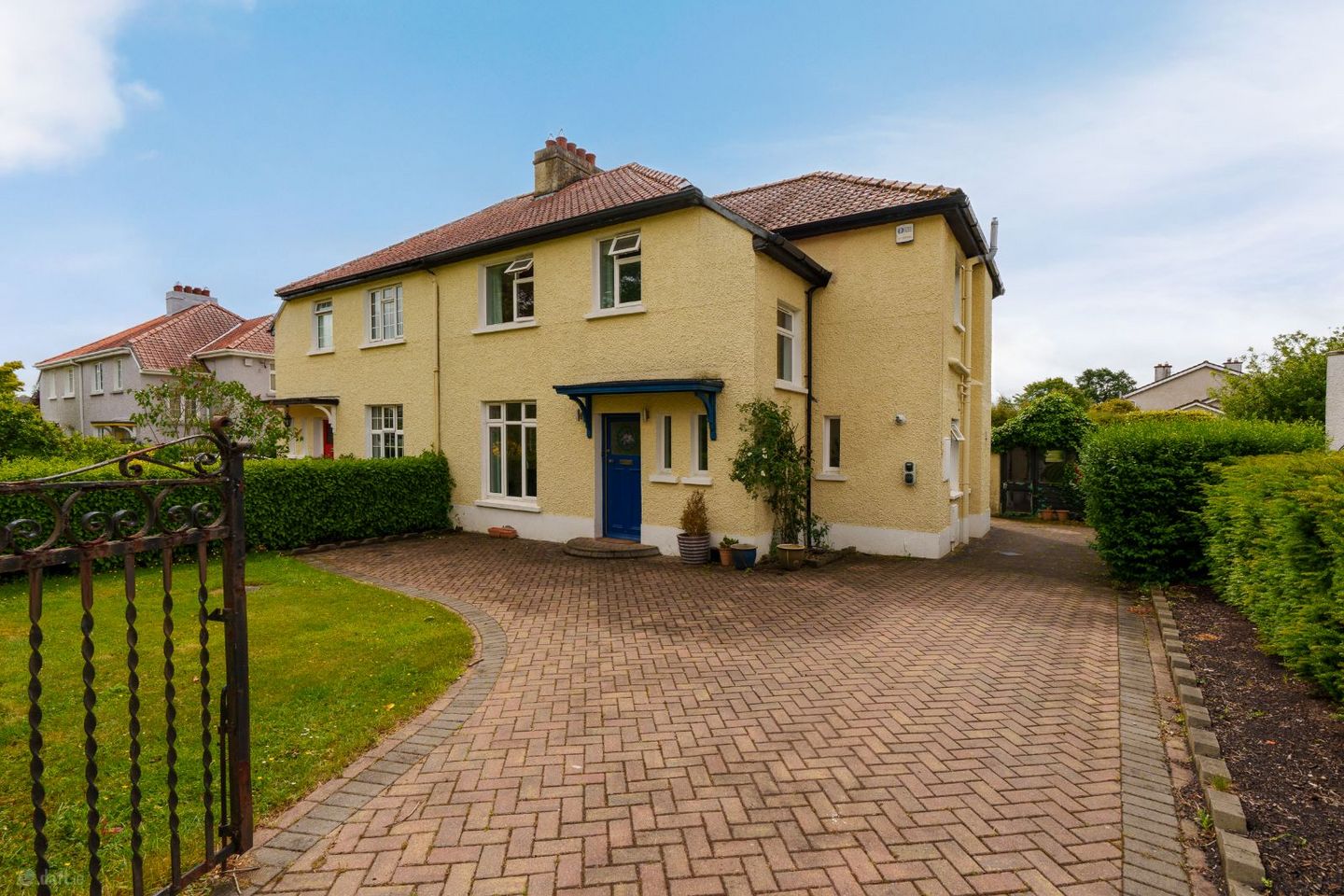 Glendhu, Menloe Gardens, Ballintemple, Co. Cork, T12F6F4