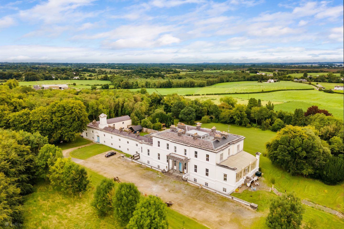 Middleton Park House, Castletown-Geoghegan, Co. Westmeath, N91VY10