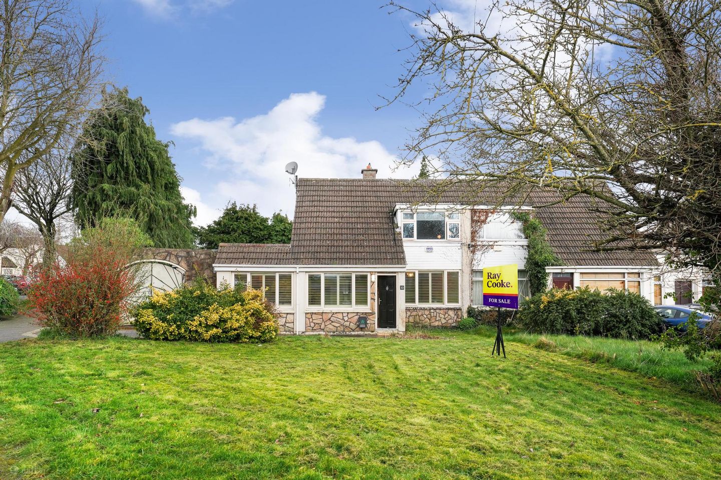 10 Monastery Walk, Clondalkin, Dublin 22, + Full Planning for second dwelling