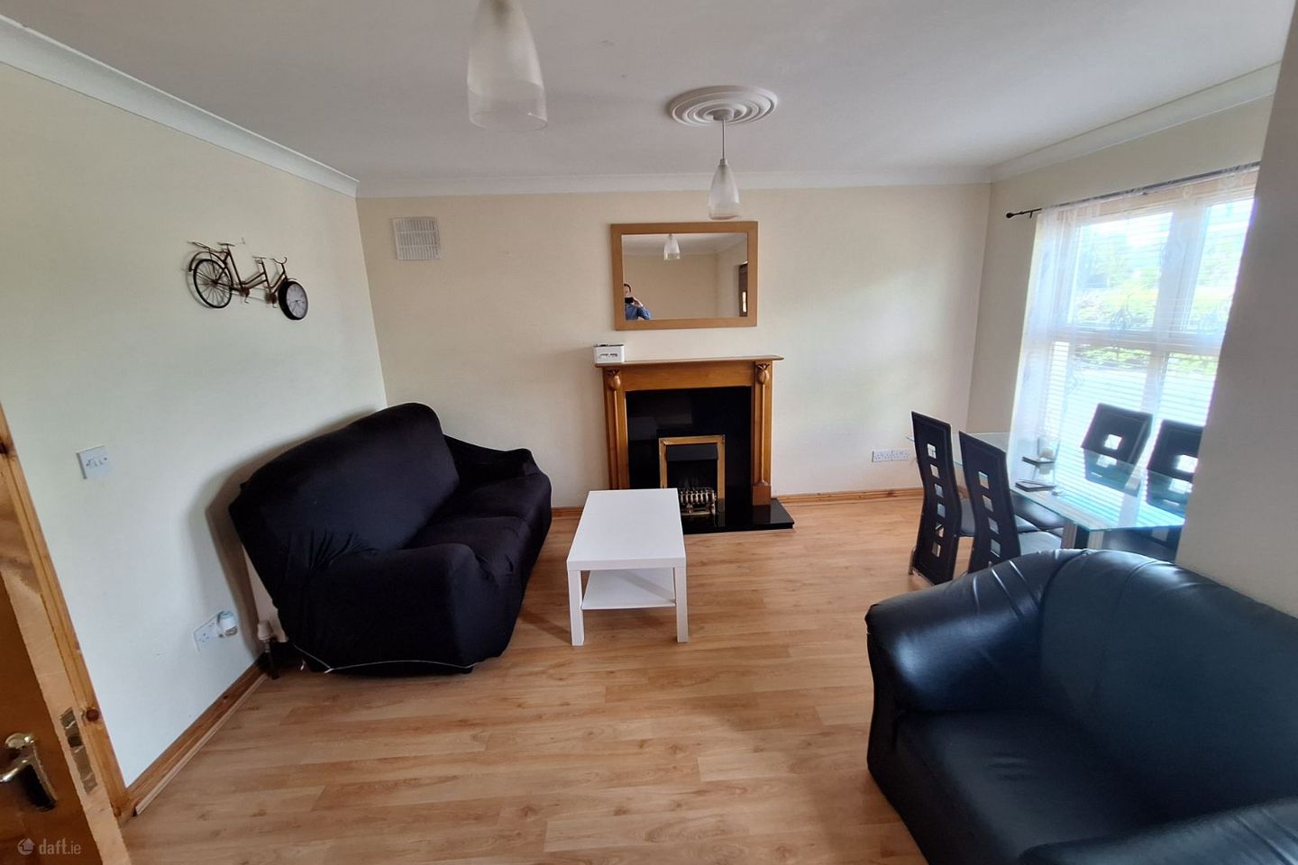 An Mhainistir, Lakeview, Claregalway, Co. Galway