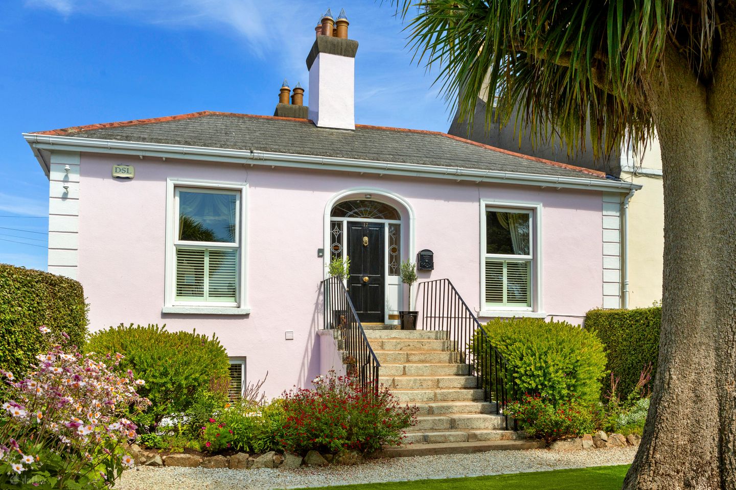 Raven Lodge, 17 Summerhill Road, Sandycove, Co Dublin, A96VX65
