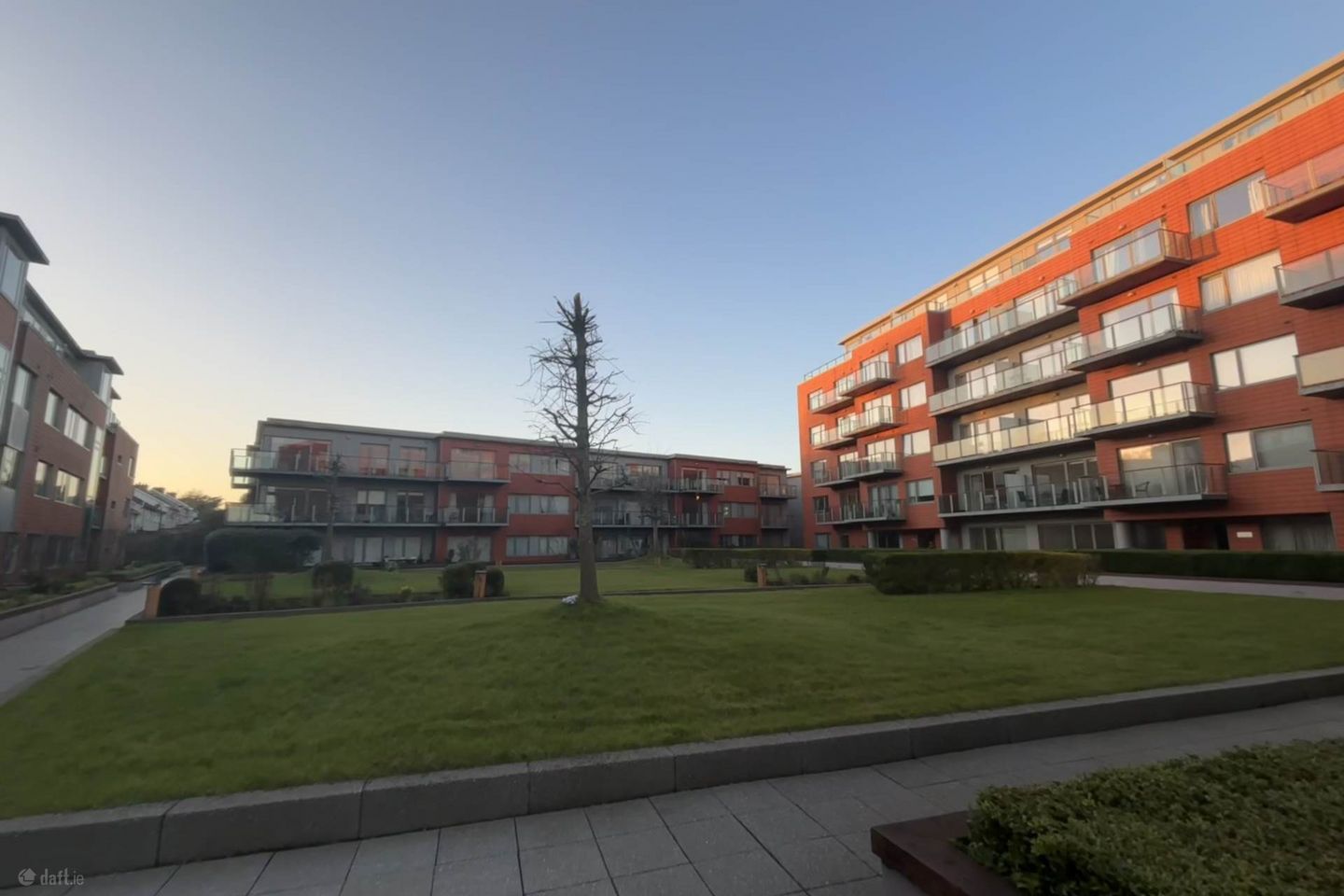 Apartment 12, The Thomond, The Strand, Limerick, Co. Limerick, V94P892