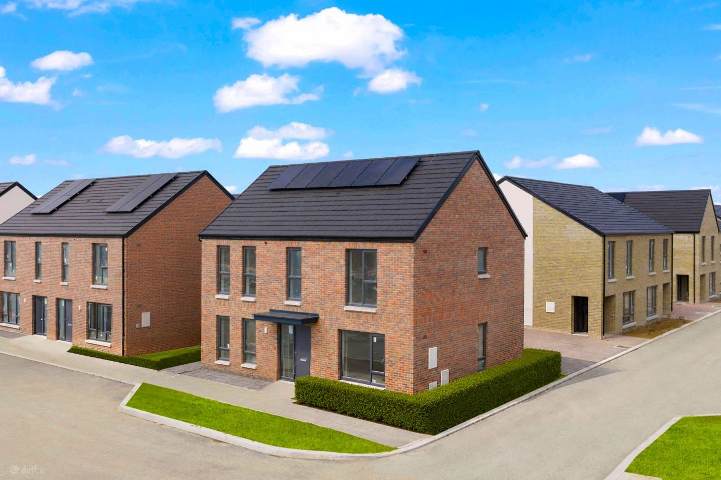 4 Bed Detached , Darach Mor, Arden Road, Tullamore, Co. Offaly