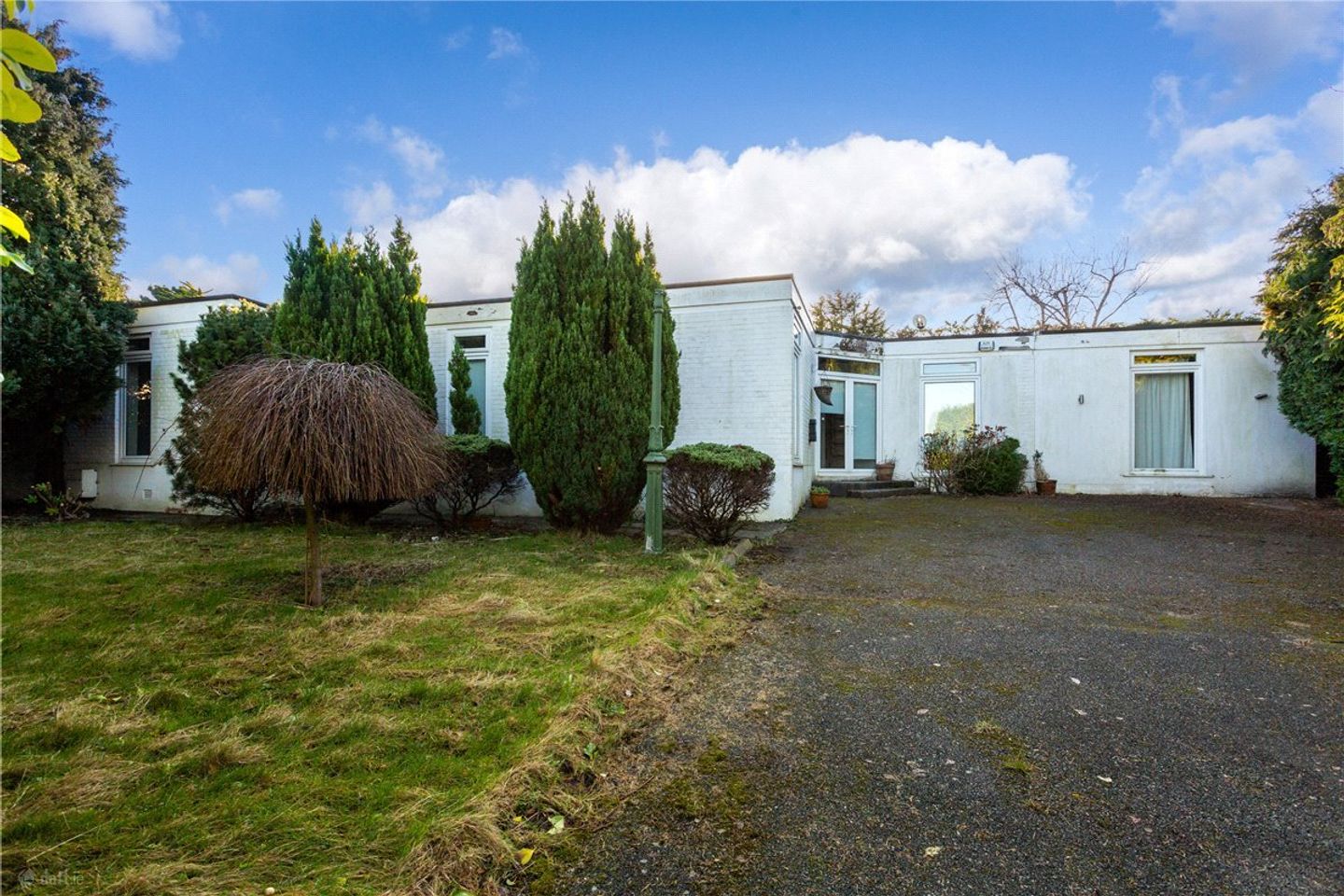 53 Hainault Road, Foxrock, Dublin 18, D18F7K8