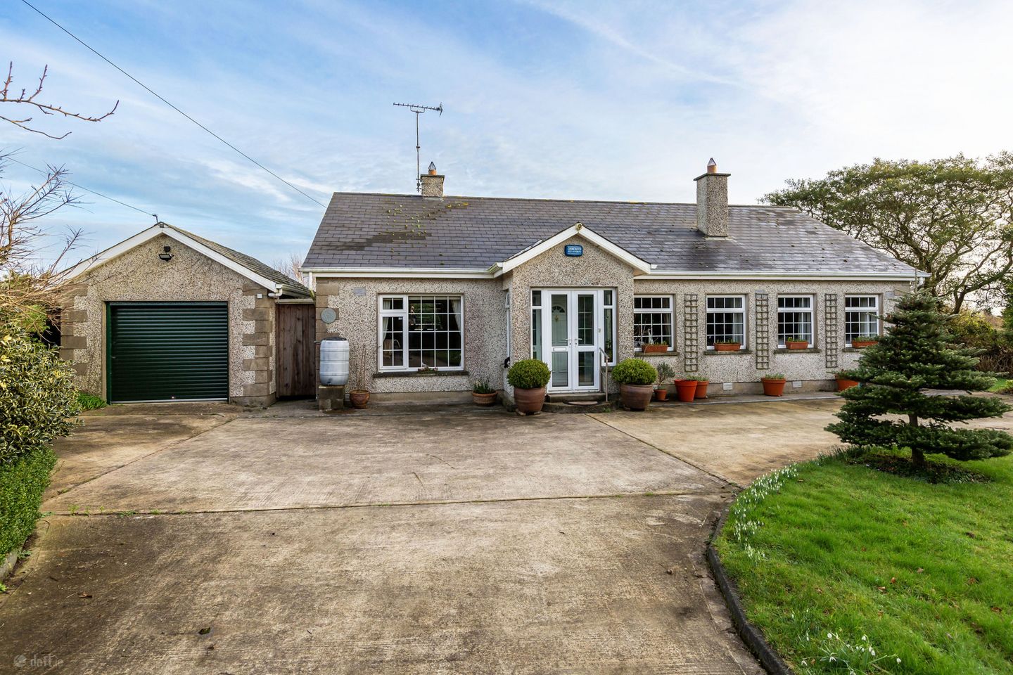 Sanderling, Convent Road, Ballyvaloo, Y21FC90