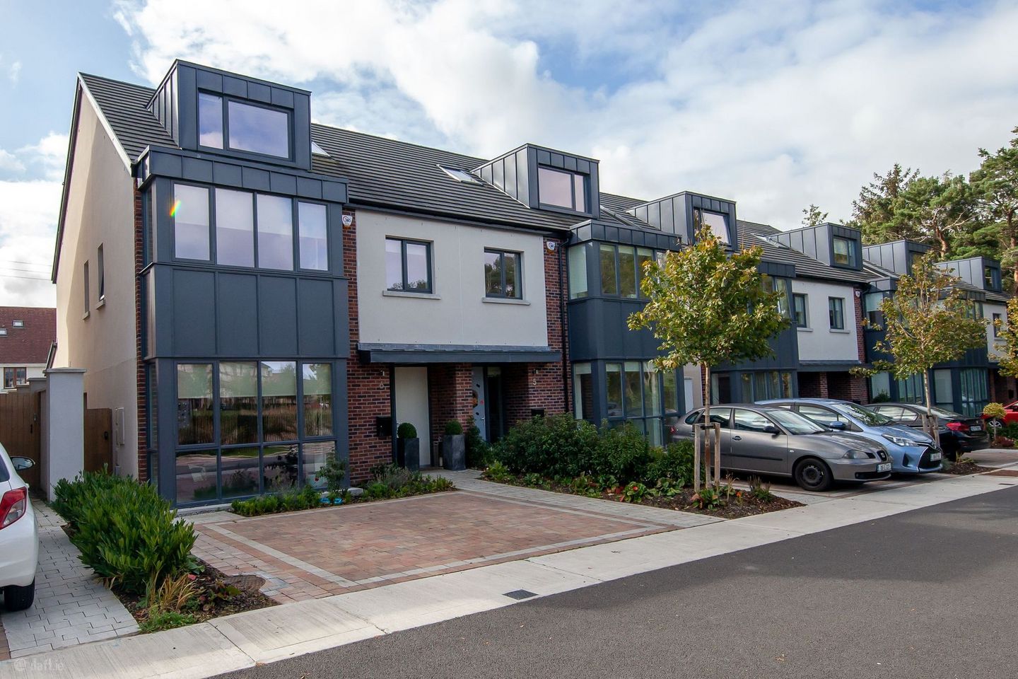 6 The Glen, Carrickmines Manor, Glenamuck Road, Carrickmines, Dublin 18, D18VX9N