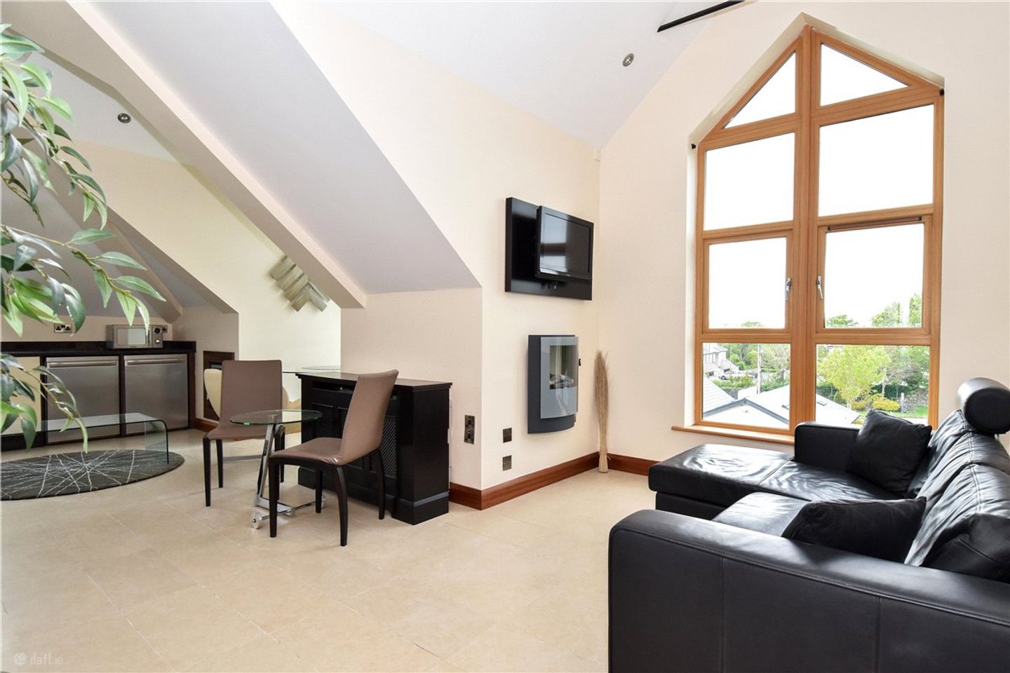 8 Threadneedle Court, Threadneedle Road, Salthill, Galway