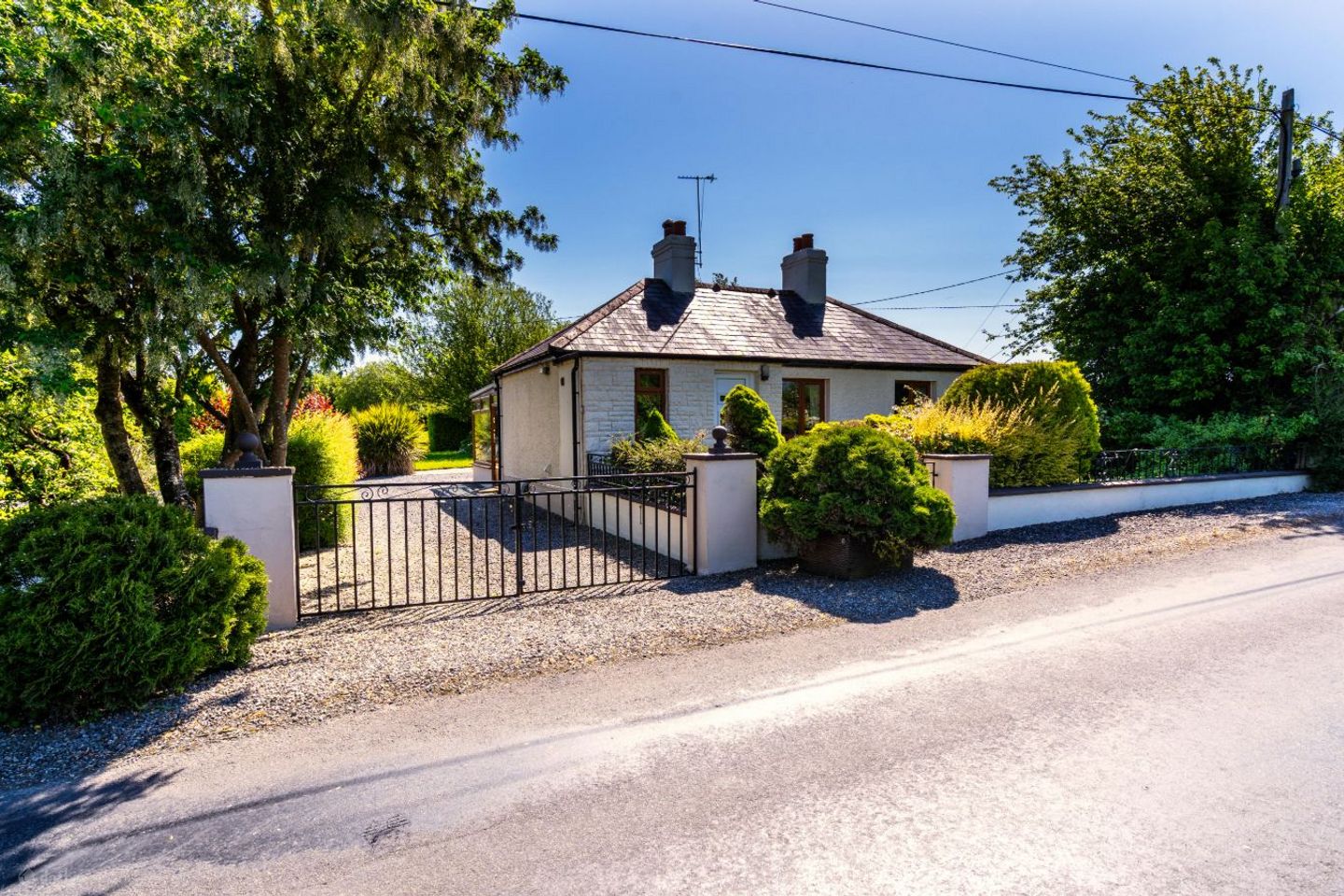 Curraghlahan, Banagher, Taylor's Cross, Co. Offaly, R42PF53