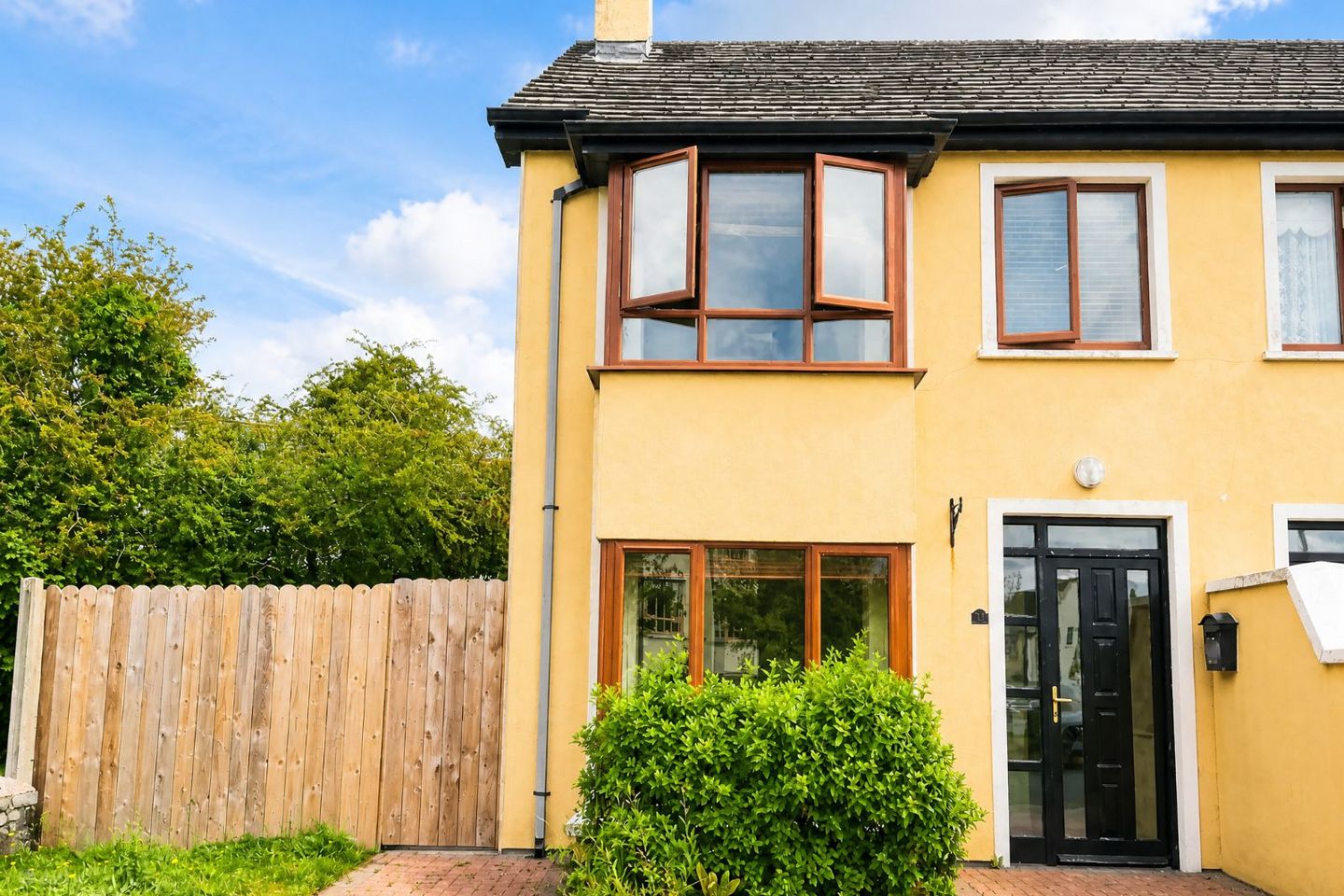 32 Dunbeag, Newport Road, Castlebar, Co. Mayo, F23WA21