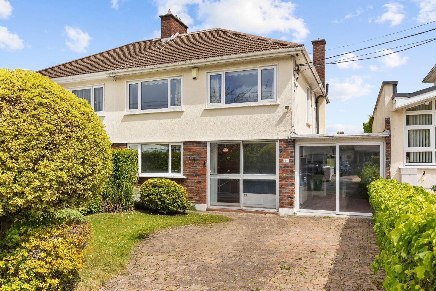 17 Taney Grove, Dublin 14, Goatstown, Dublin 14, D14EV99