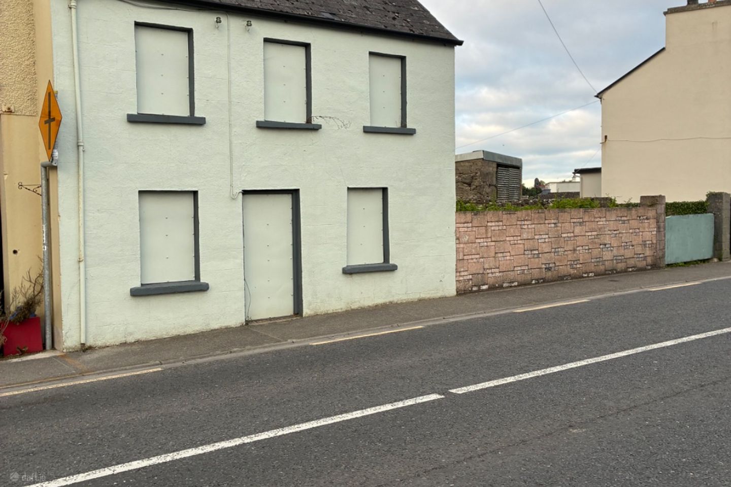 Glavey Street, Ballinlough, Ballinlough, Co. Roscommon, F45ER04