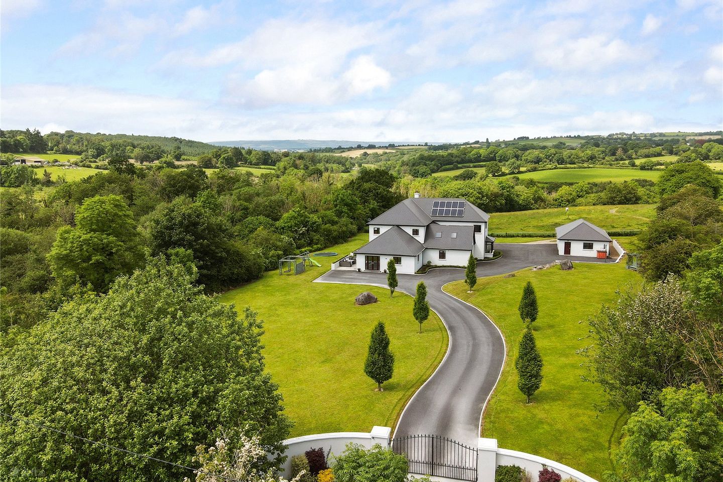 Tinnacouse, Skeaghvasteen, Graignamanagh, Co. Kilkenny, R95EV62