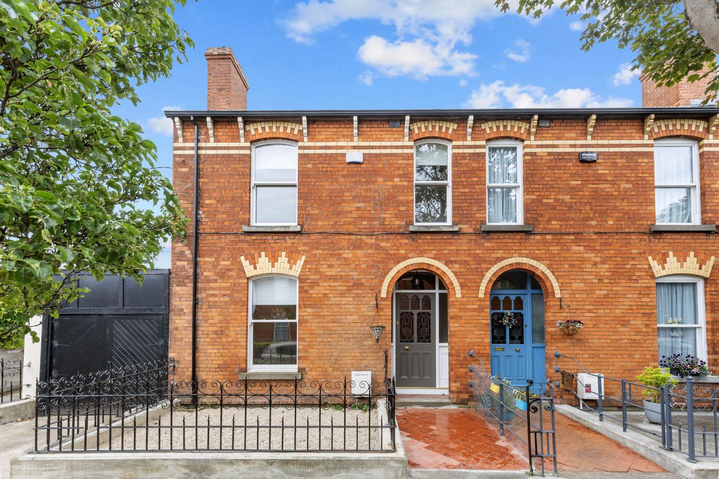 1 Shandon Drive, Dublin 7