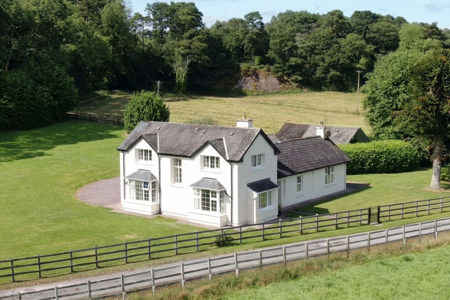 Oak Grove Lodge, Carrigadrohid, Co. Cork, P12XE30