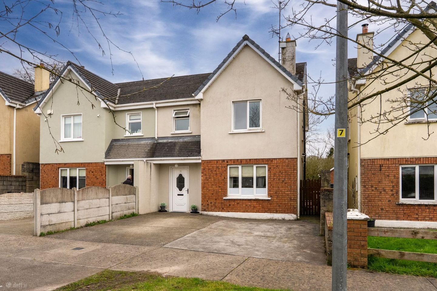 26 Cluainin, Mountrath, Mountrath, Co. Laois, R32NP93