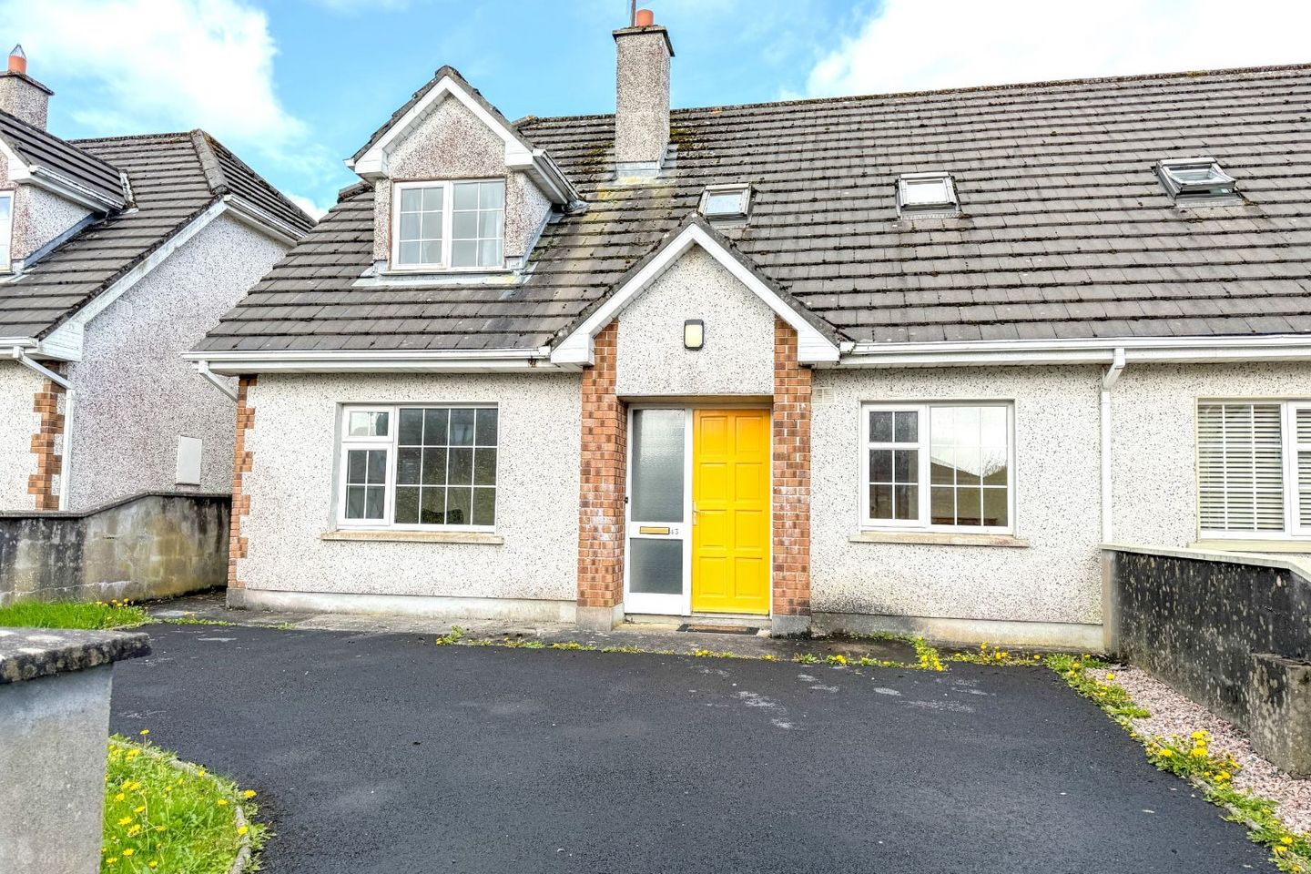 43 Gladesville, Castlebar, Castlebar, Co. Mayo, F23YR04