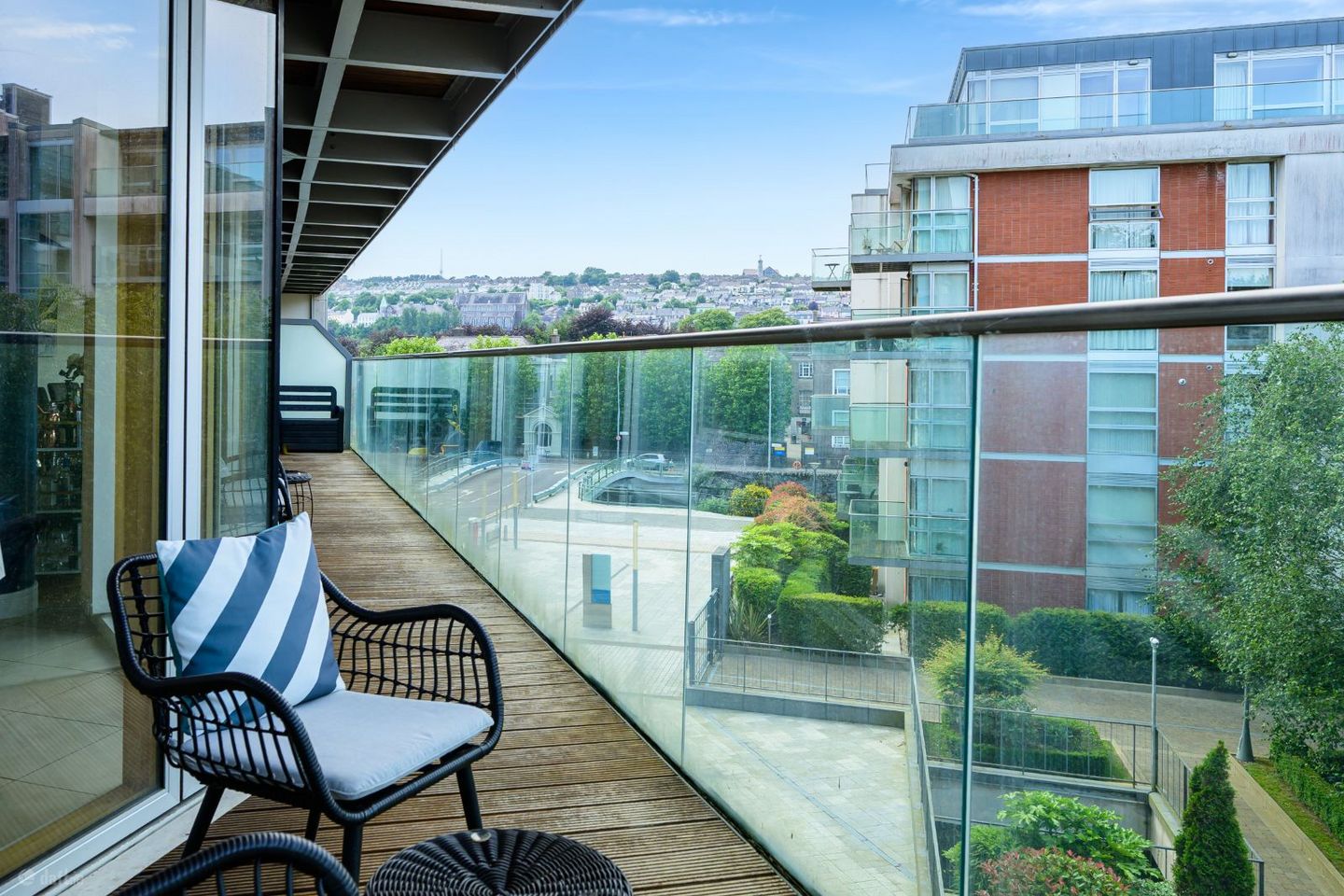 7 The Sherkin, Lancaster Gate, Western Road, Co. Cork
