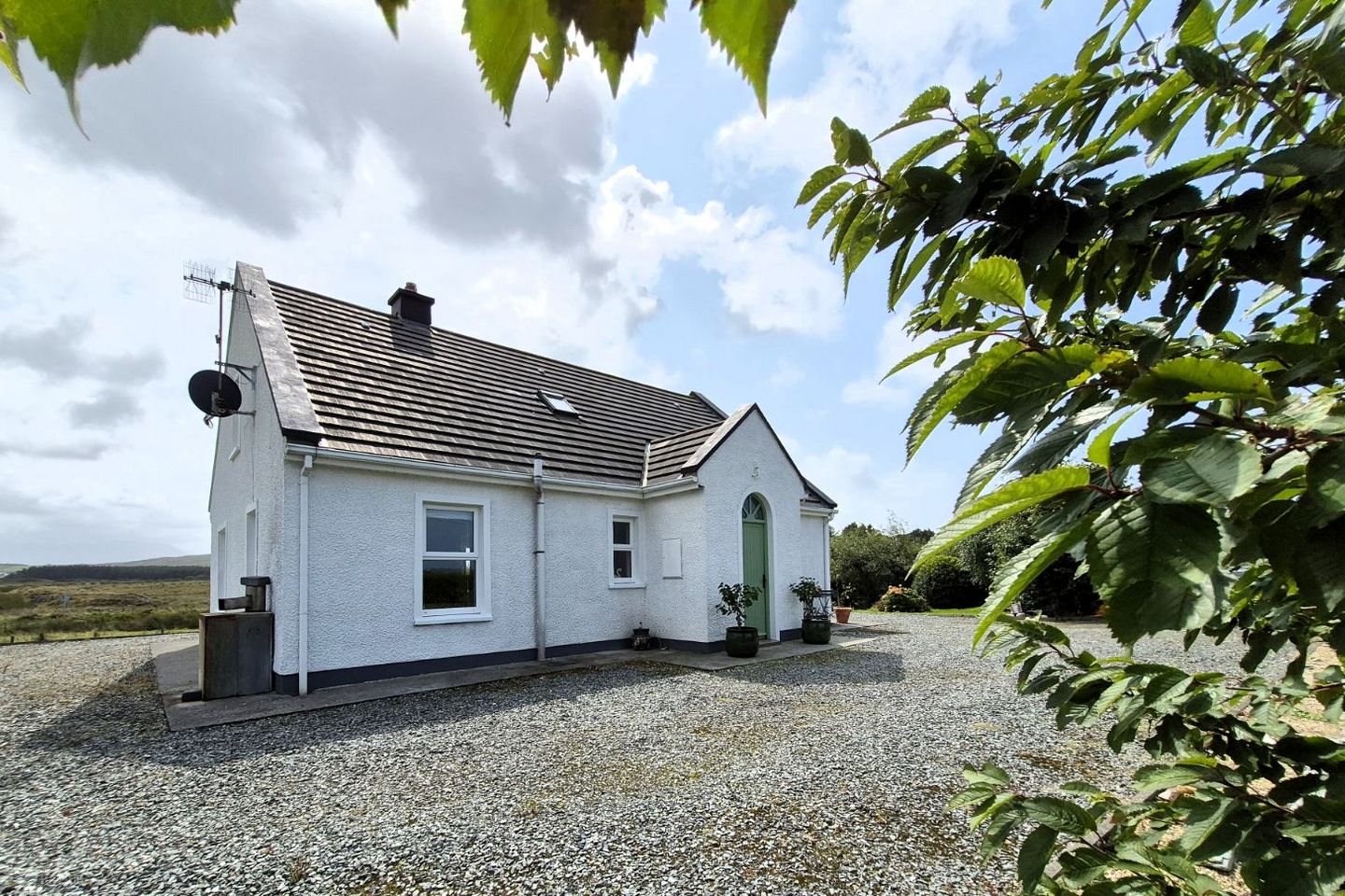 Dooghmakeon, Louisburgh, Roonah Quay, Co. Mayo, F28WD89