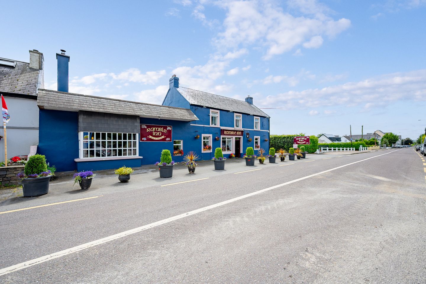 The Ramble Inn Bar & Residence, Halfway, Ballinhassig, Co. Cork, T12EK2T