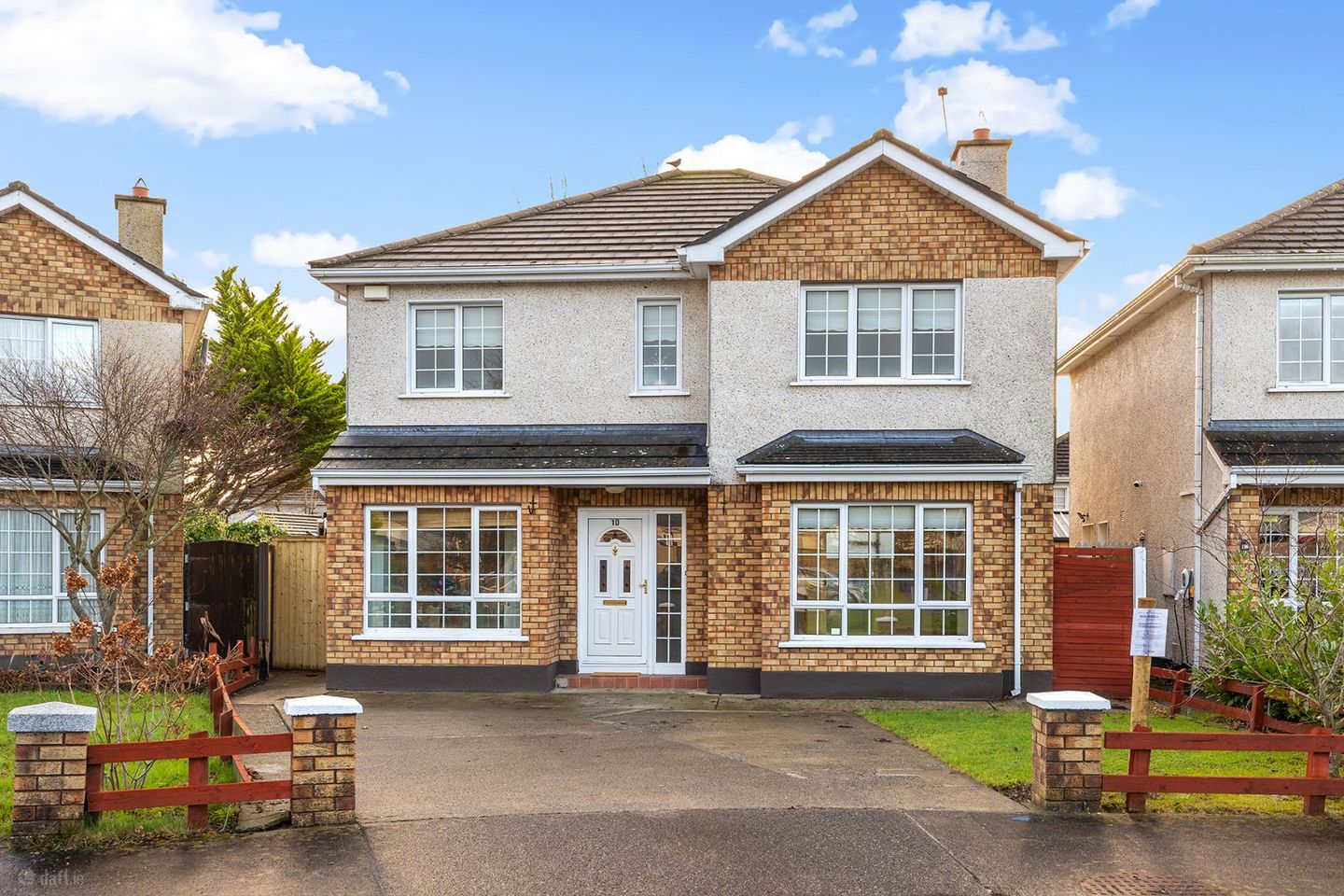 10 The Sycamores, Edenderry, Co. Offaly, R45N763