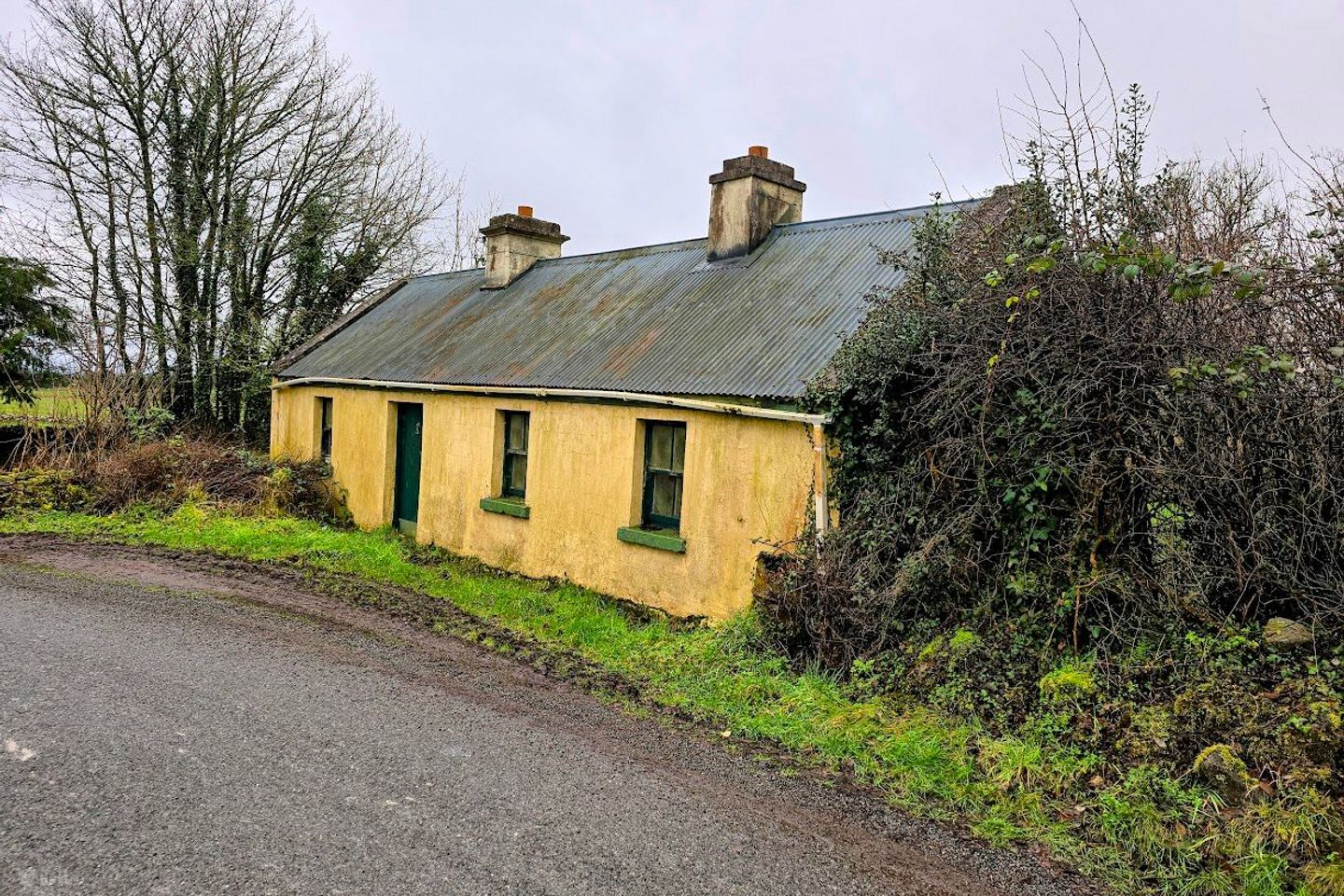 Runnaruag, or Clogher More, ( Raheen ) , Elphin, Co. Roscommon, F45DD82