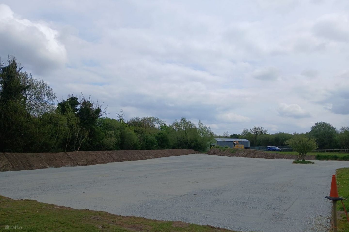 canal road osbertown , Sallins, Co. Kildare