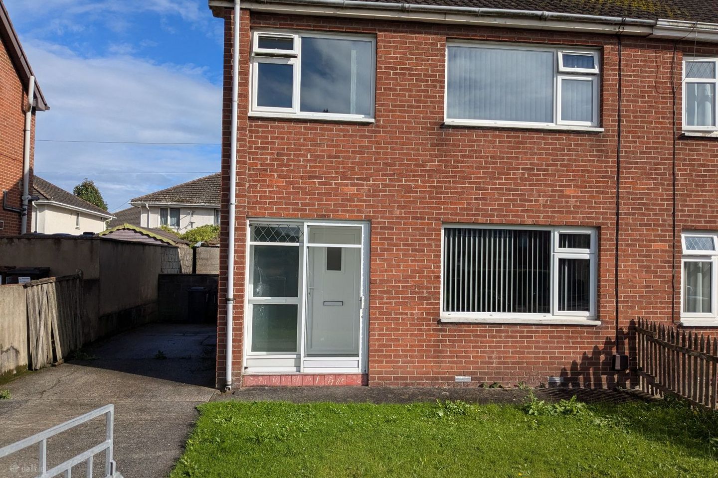 227 Glenwood, Dundalk, Co. Louth