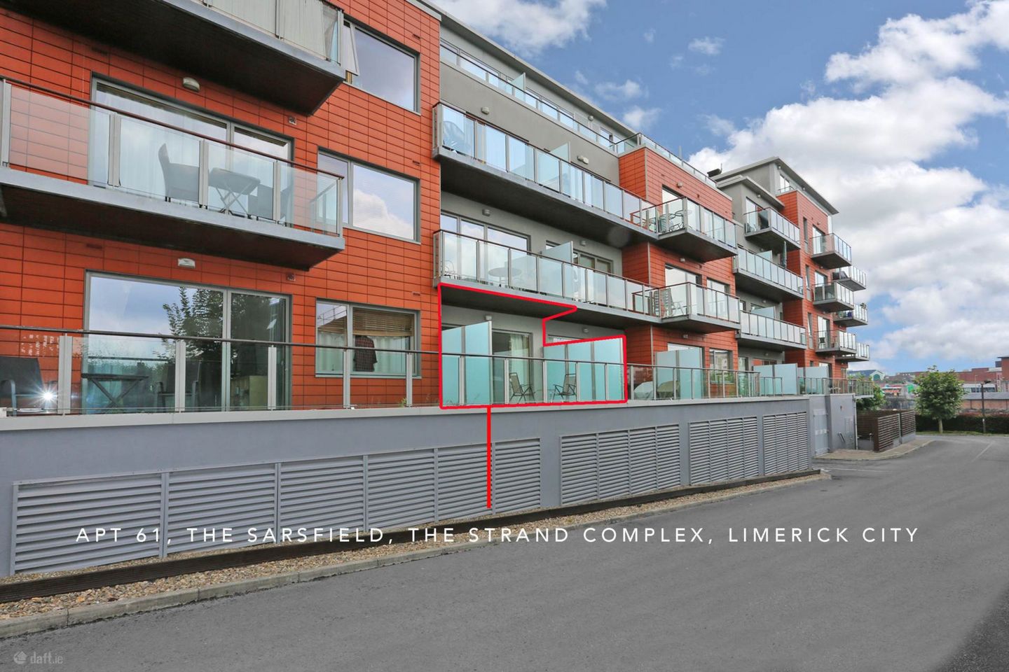 61 The Strand Complex Ennis Road Limerick, Co. Limerick, V94T957