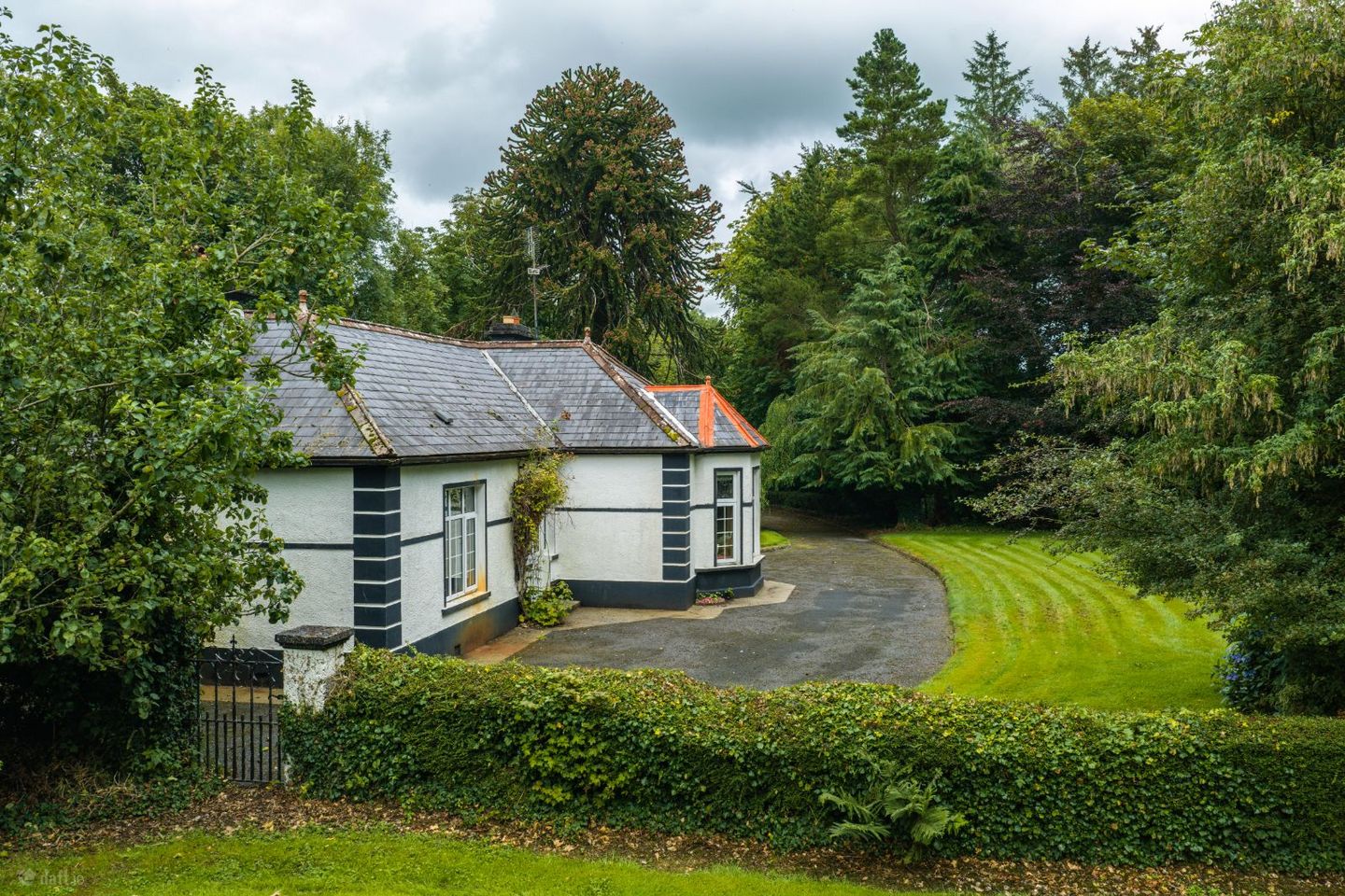 Currower House, Currower, Attymass, Ballina, Co. Mayo, F26HF61