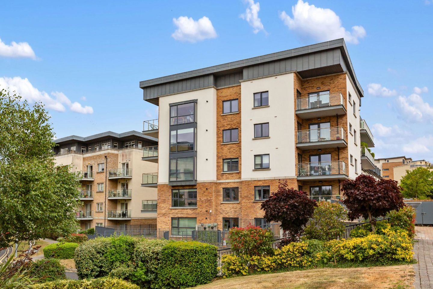 3 Hawthorn House, The Walk, Carrickmines Green, Dublin 18, D18YD42