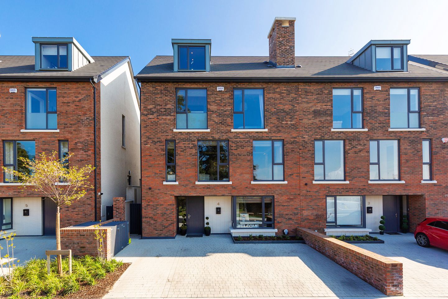 4 Knockrabo Park, Mount Anville Road, Goatstown, Dublin 14, D14V8N7