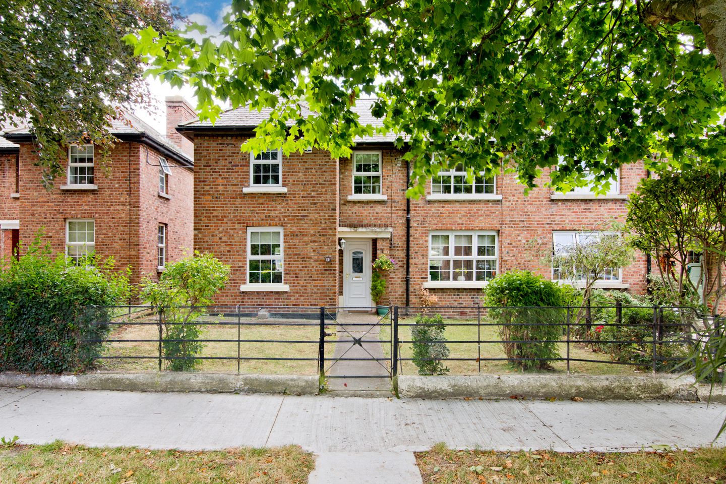 96 Iveagh Gardens, Crumlin, Dublin 12, D12TX86